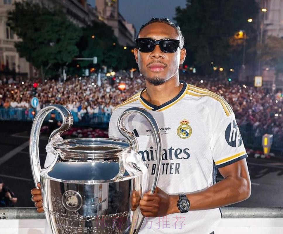 罗马诺:33岁阿拉巴预计明夏离开皇马 情况没改变 罗马诺:33岁阿拉巴预计明夏离开皇马 情况没改变